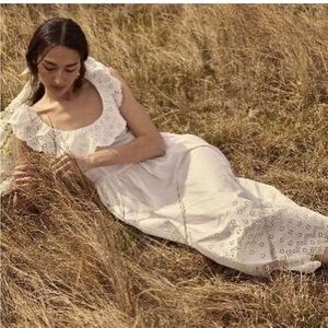 Doen Liesel Dress White Size Medium.